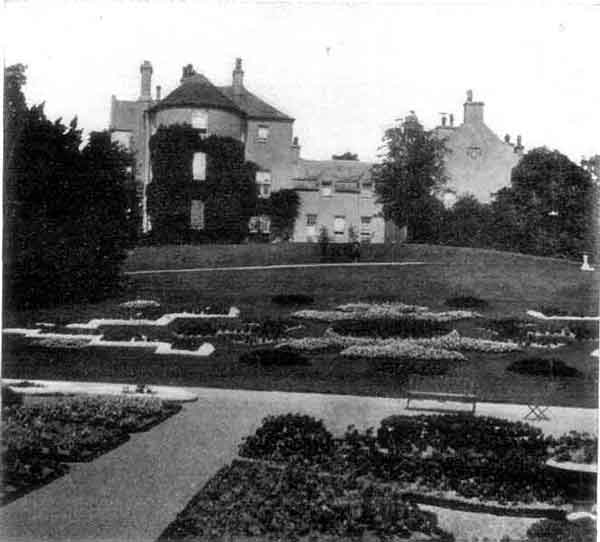 MAXWELTON HOUSE, ANNIE LAURIE'S BIRTHPLACE.