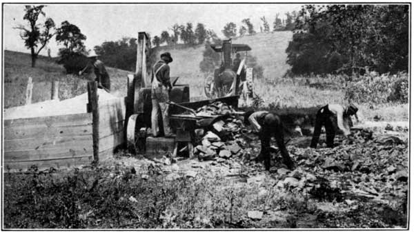 A Lime Pulver in Operation (Courtesy of the Jeffrey Manufacturing Company)