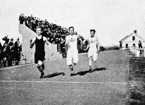 THE 220-YARD RUN, WORCESTER-ANDOVER GAMES.