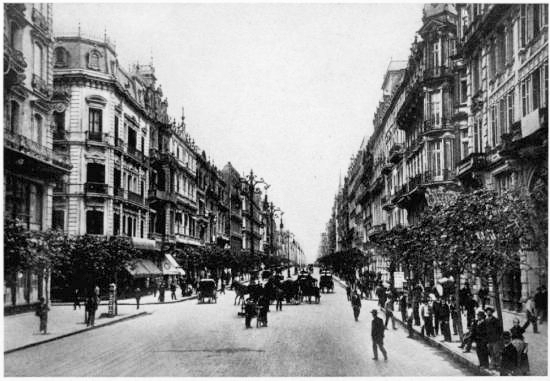 THE MAY AVENUE (AVENIDA DE MAYO), BUENOS AIRES