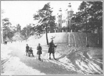 
CHILDREN SKI TO AND FROM SCHOOL IN SWEDEN
