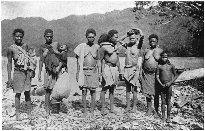 WOMEN FROM THE REEF ISLANDS IN CARLISLE BAY, NITENDI.