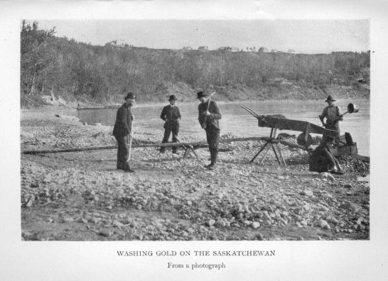 Washing gold on the Saskatchewan.  From a photograph.