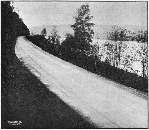 BITUMINOUS PAVEMENT ON THE PACIFIC HIGHWAY SOUTH OF OREGON CITY IN CLACKAMAS COUNTY. GRADED AND PAVED IN 1918