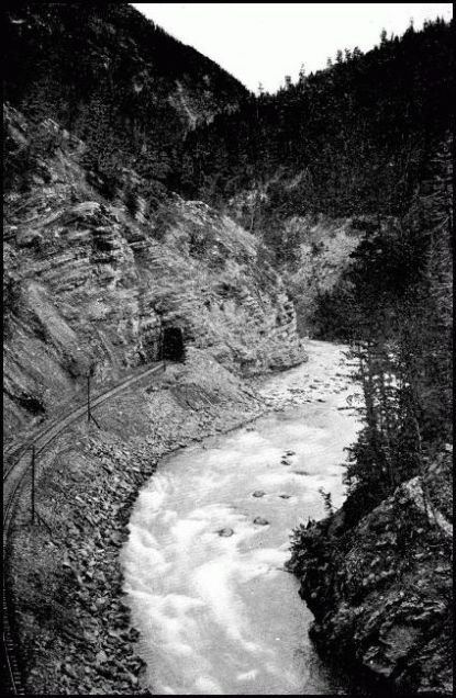 LOWER KICKING HORSE CANYON