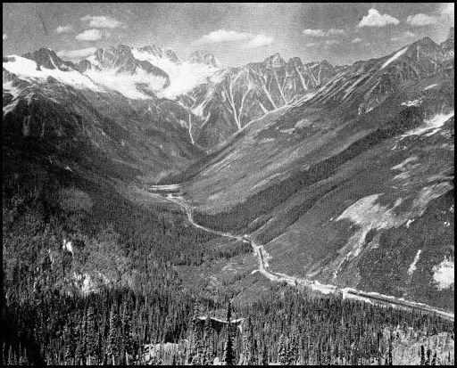 HERMIT RANGE, FROM MOUNT ABBOTT