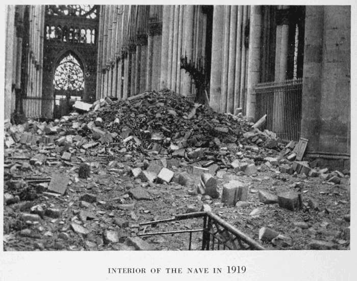 INTERIOR OF THE NAVE IN 1919