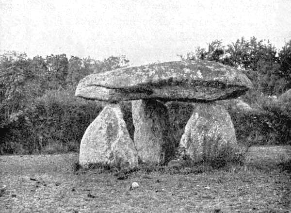 Dolmen near Drewsteignton