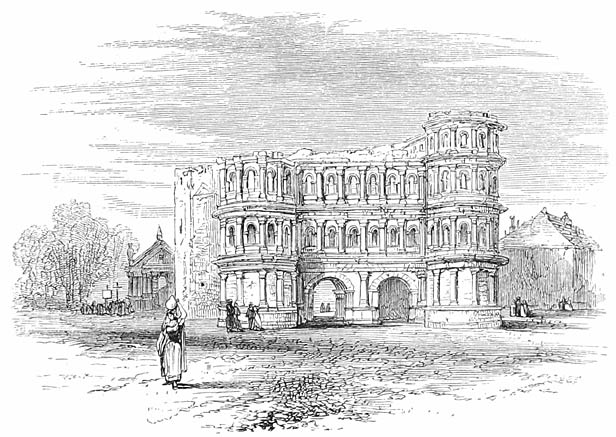 Porta Nigra.