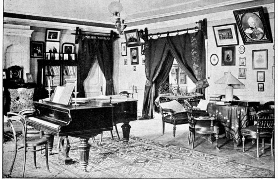 SITTING-ROOM AT KLIN