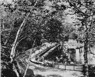 THE LOOKOUT AND SOME OF THE DRIVEWAYS IN MOUNT ROYAL PARK (2 of 4)