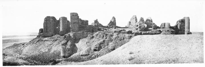 Fig. 146.—SÂMARRÂ, EL ’ASHIḲ FROM NORTH.